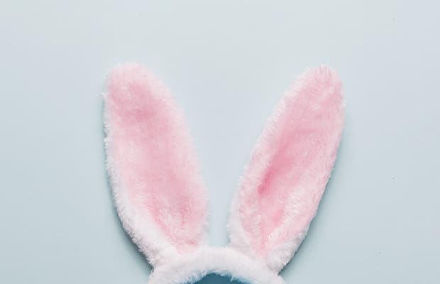 How To Treat That Pimple In Your Ear