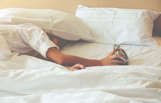 Signs You’re Suffering From Perimenopause (It Can Start As Early As 30)