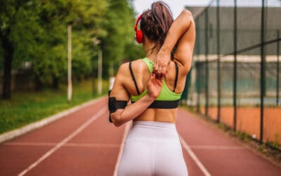 Hunch Over Your Desk? These Moves Will Sort Out Your Shoulders STAT