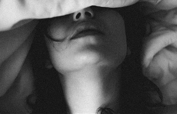 What Is ASMR Sex And How Can I Try It? Experts Weigh In