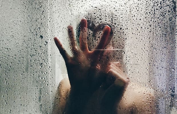 10 Masturbation Moves To Try In The Shower
