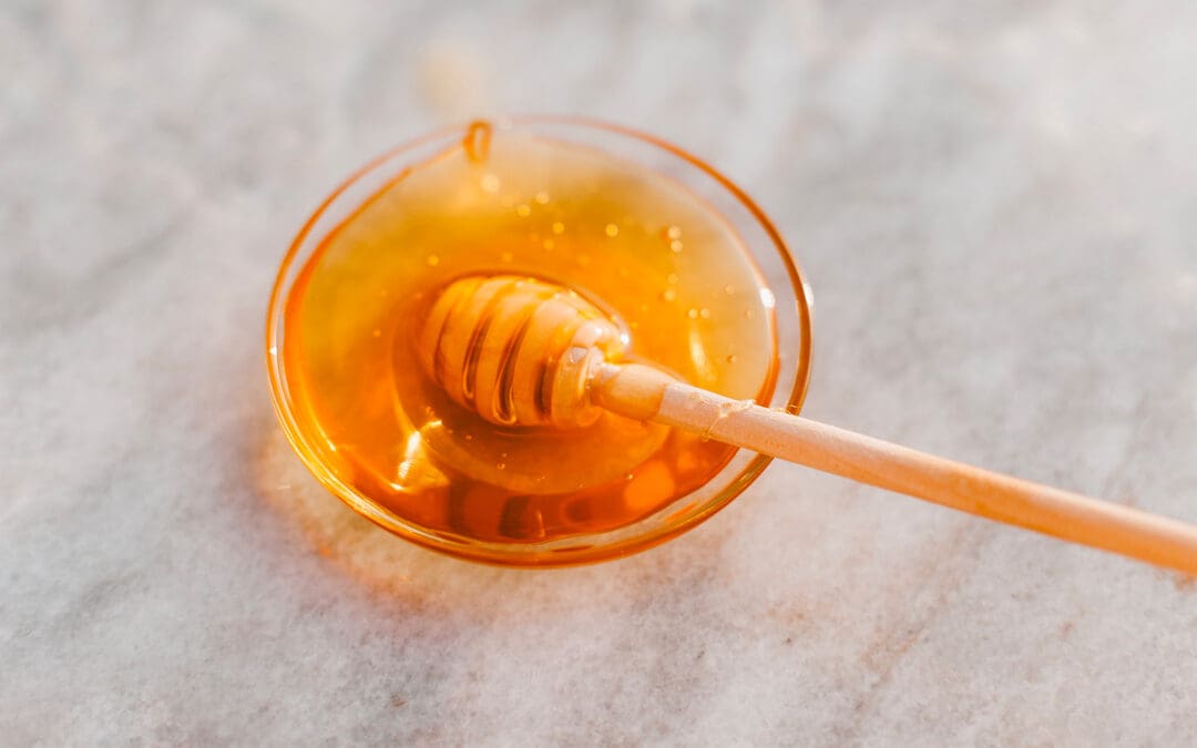 4 Natural Sweeteners That Are Better Than Sugar, According To A Dietician