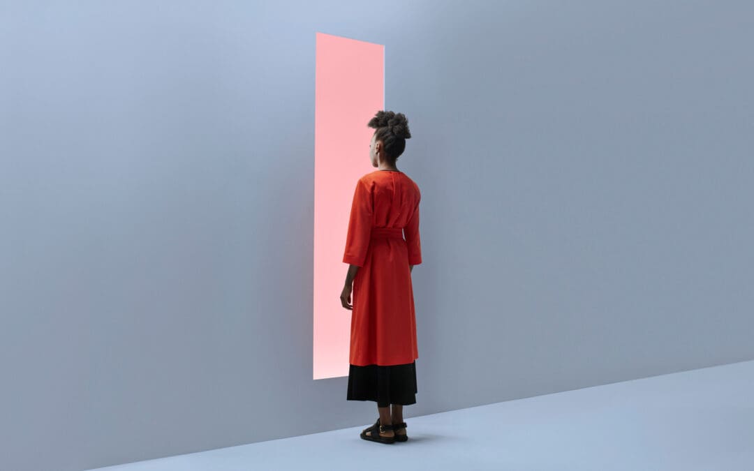 What Is Medical Gaslighting? Here’s How To Tell If Your Doctor Is Doing It To You