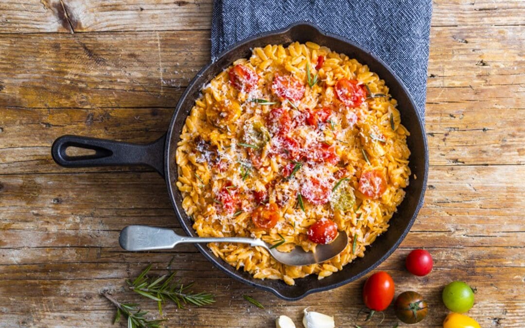 Try This Easy One-Pot Chicken, Basil And Tomato Orzo Recipe For Dinner Tonight