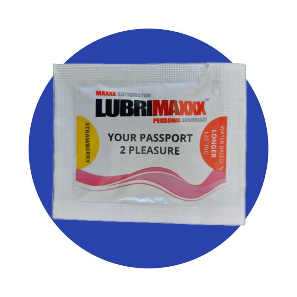 Lubrimaxxx Travel Wallet Size Sachet in Strawberry
