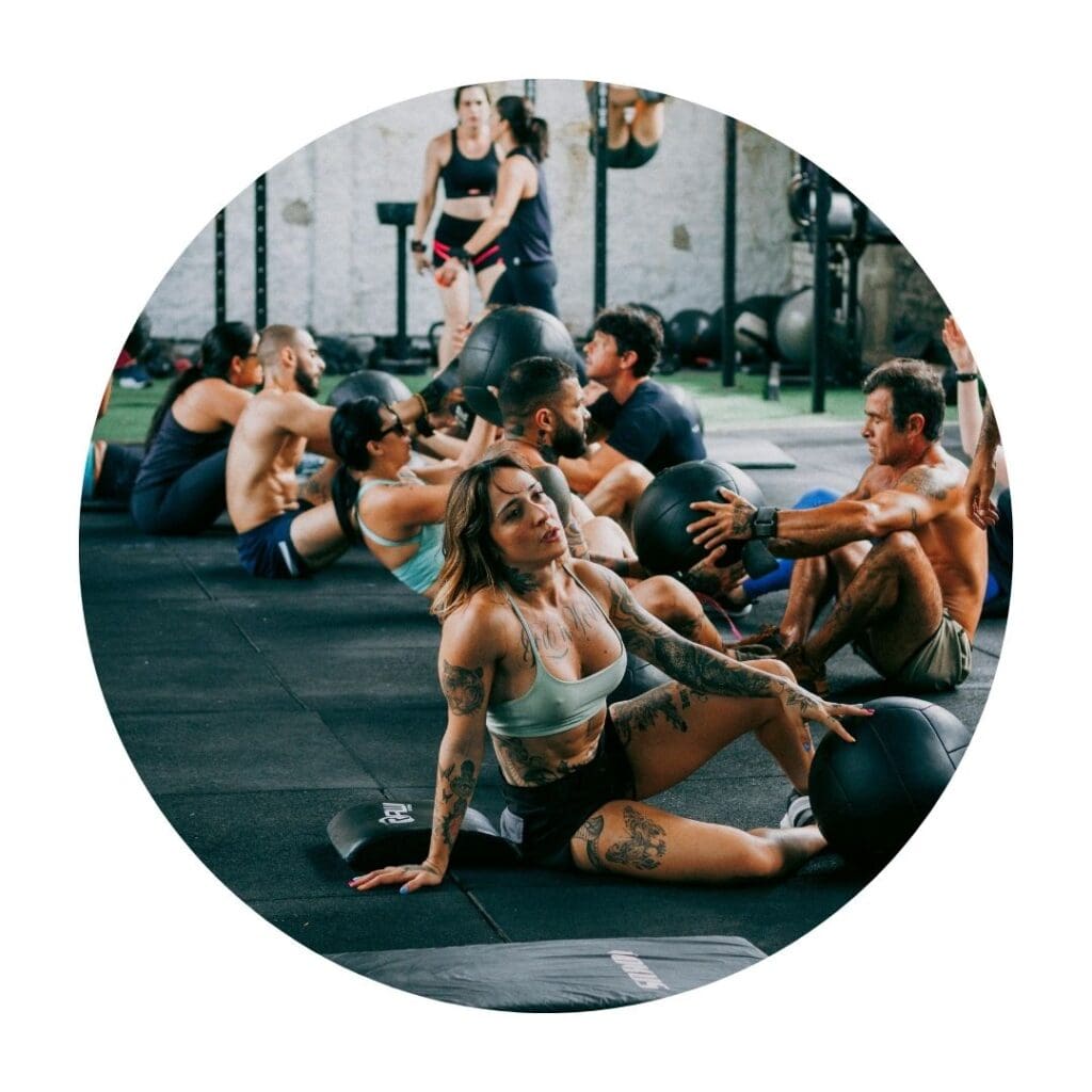 Group of people in a CrossFit box 
