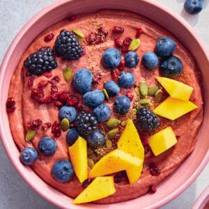Blackberry-Mango Smoothie Bowl With Barberries